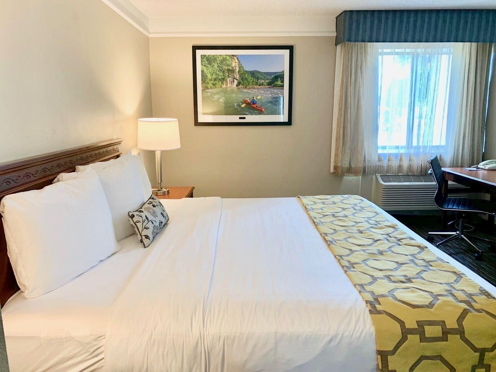 Baymont By Wyndham Texarkana Exterior photo