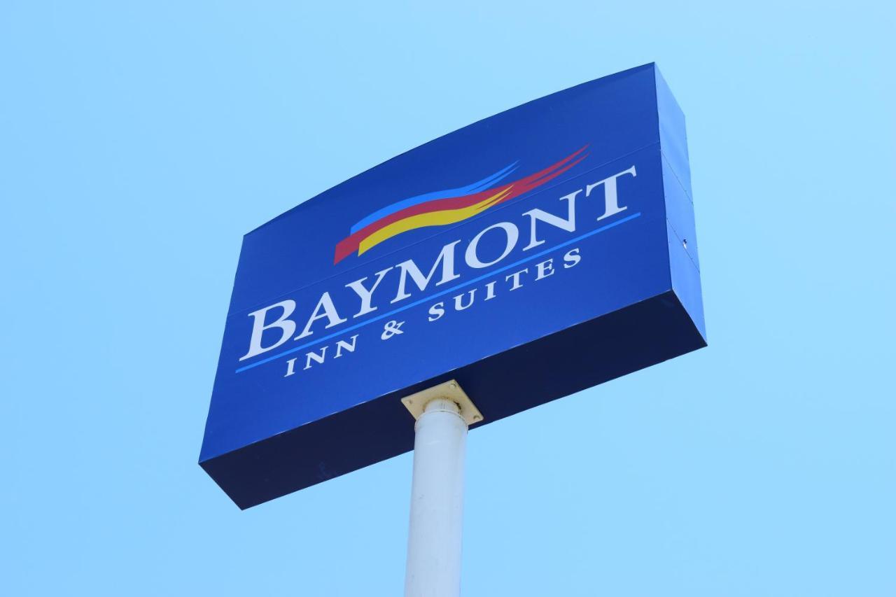 Baymont By Wyndham Texarkana Exterior photo
